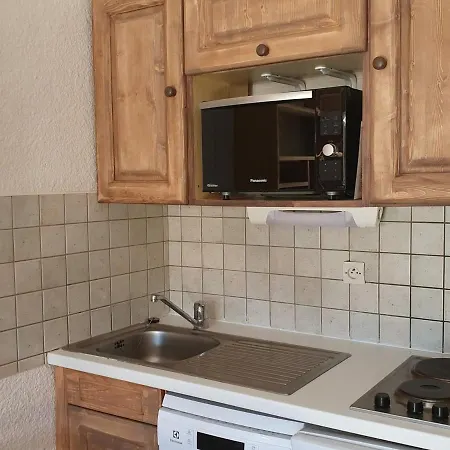 Studio Les Deux Alpes, 1 Piece, 4 Personnes - Fr-1-348-214 Apartment *